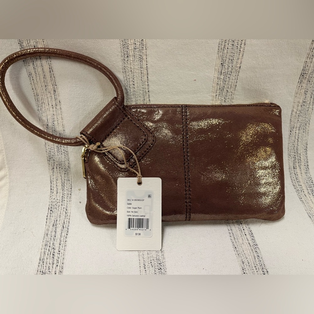 Sable - Picture 2 of 2